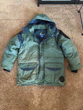 Vintage 80s/90s Penfield Hooded Puffer Down Jacket in Green with Navy Accents